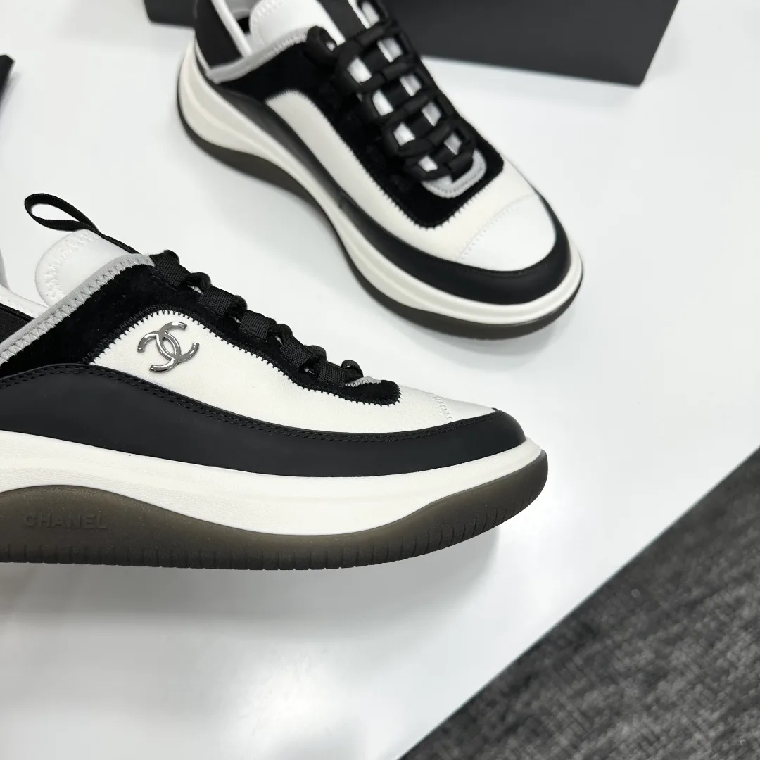 Кроссовки Женские Chanel 11463015