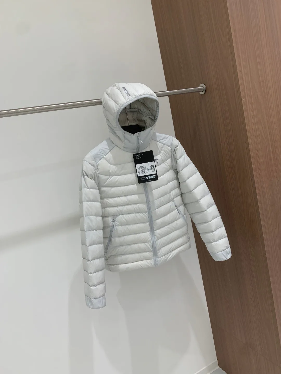 Куртки И Пуховики Женские Arcteryx 19167917