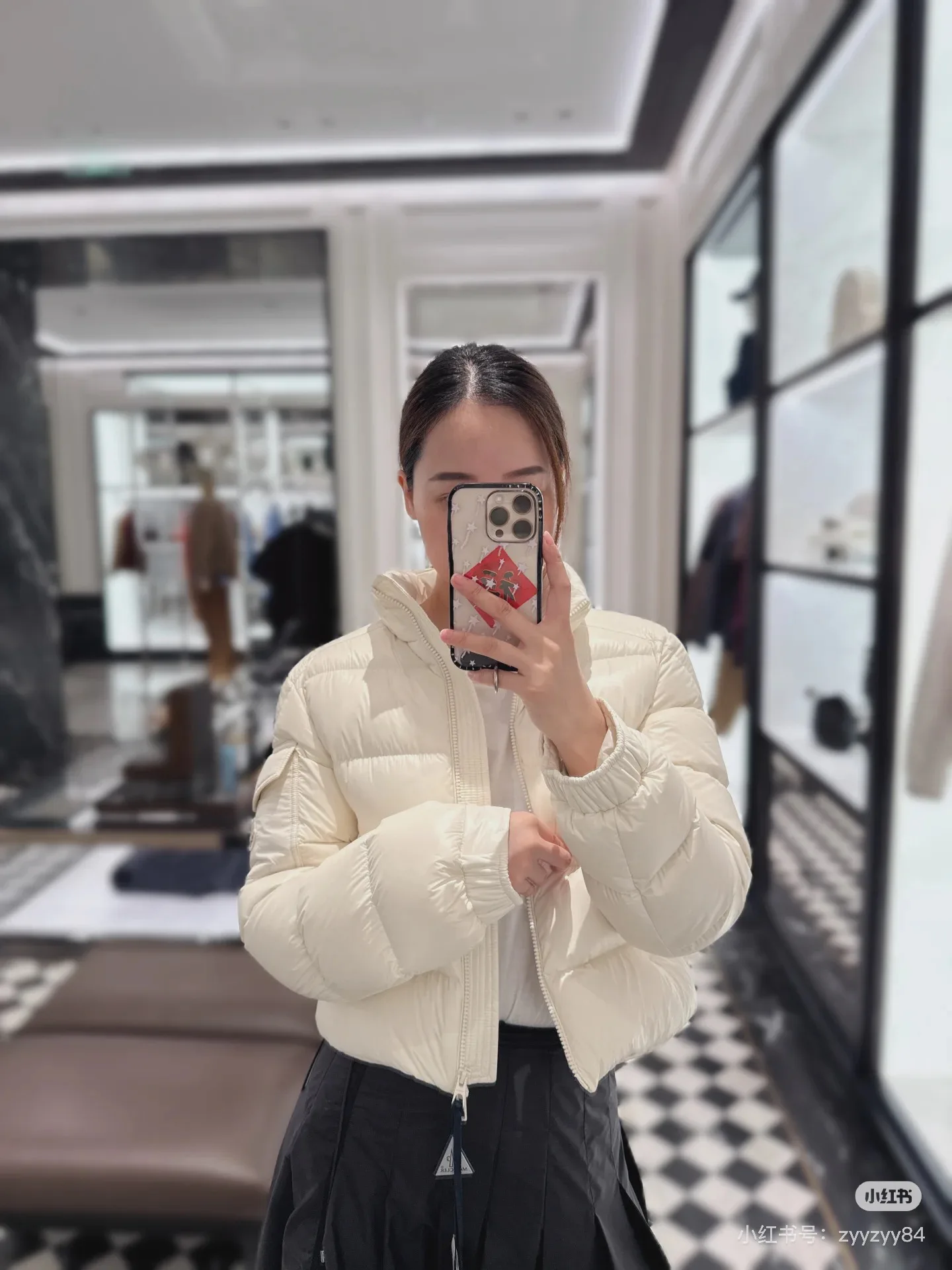 Куртки И Пуховики Женские Moncler 19052088