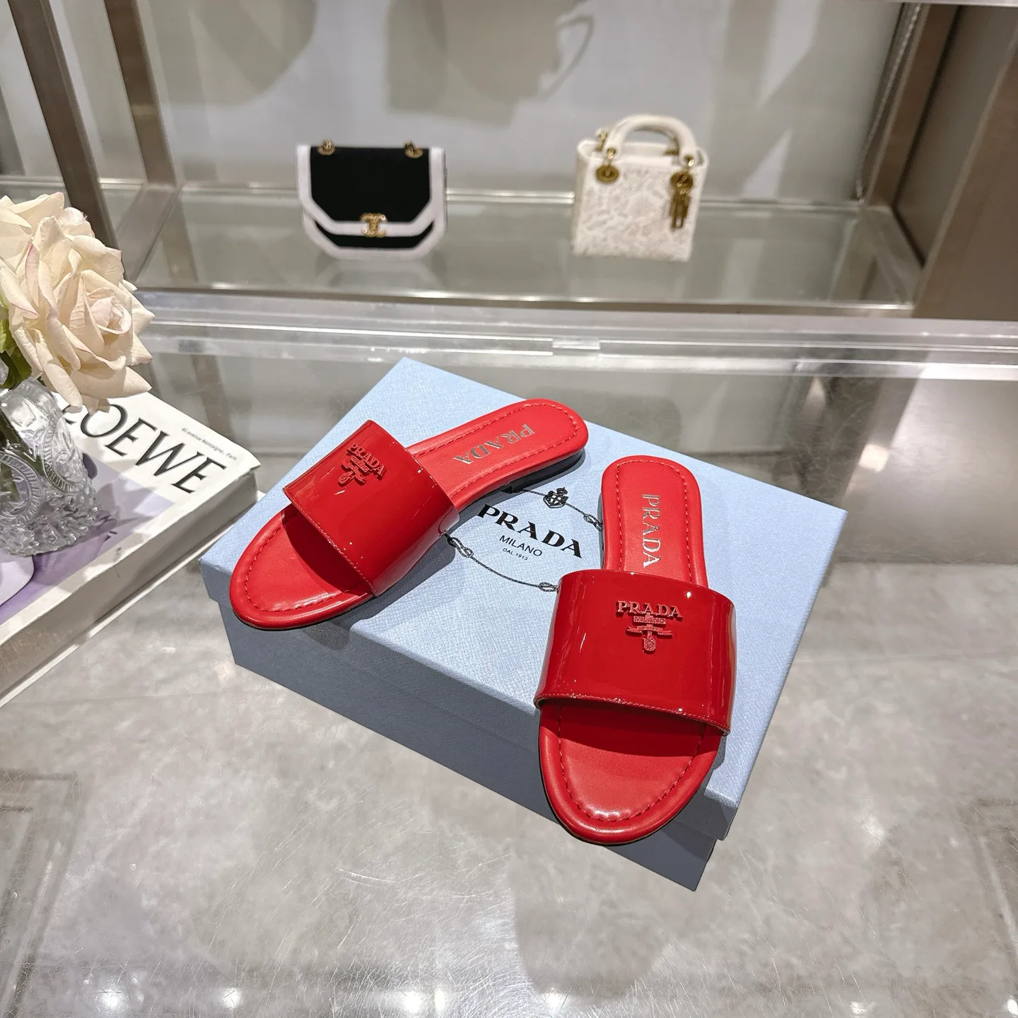 Шлепанцы Женские Prada 490967