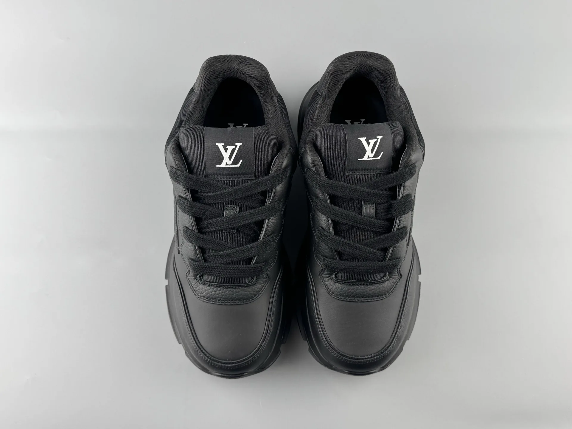 Кроссовки Мужские Louis Vuitton 1851263