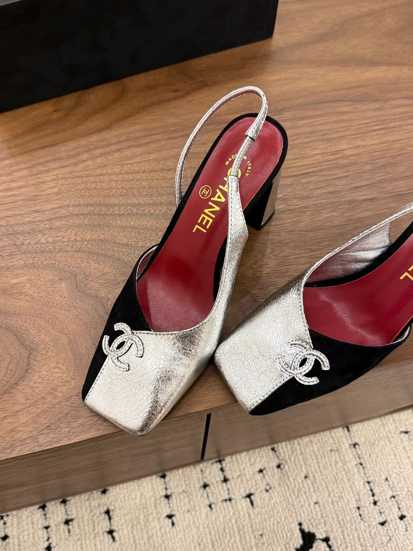 Босоножки Женские Chanel 12733343