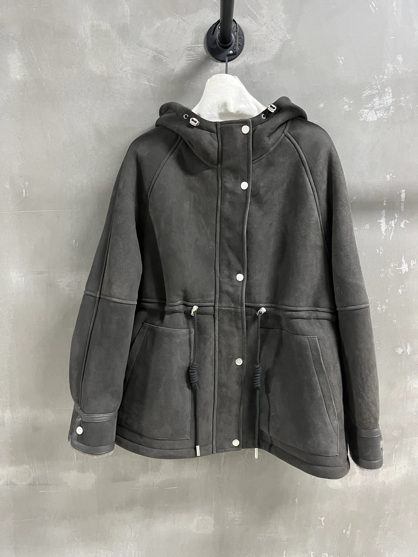 Кожаные Куртки И Дублёнки Женские Balenciaga 259155