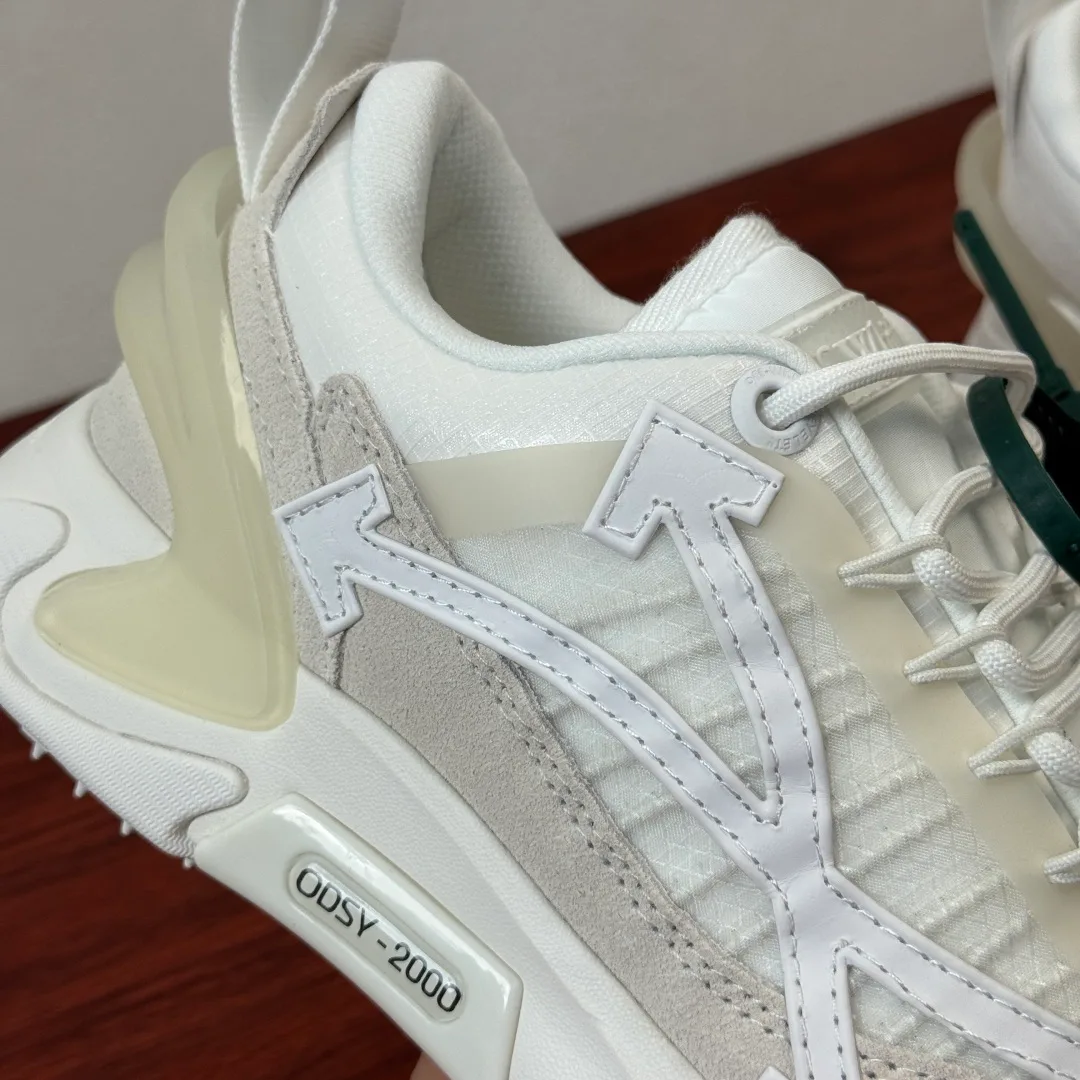 Кроссовки Женские Off-White 13136121