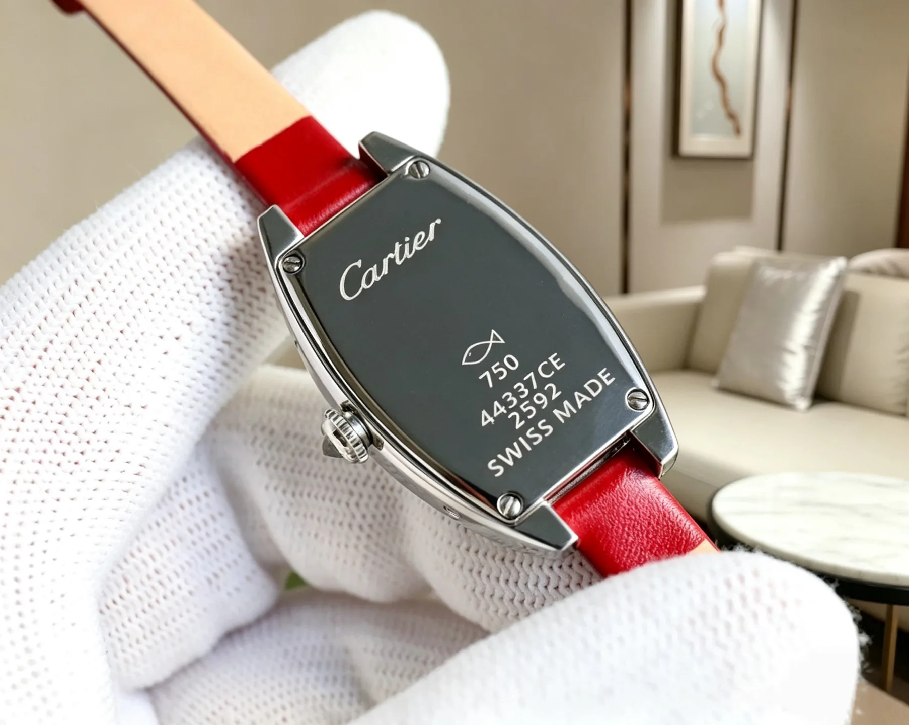 Часы Женские Cartier 17608577