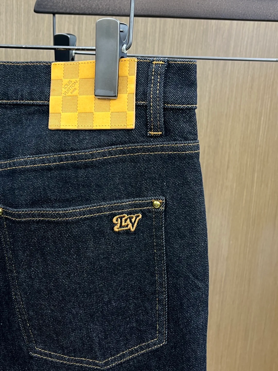 Джинсы Женские Louis Vuitton 11632737