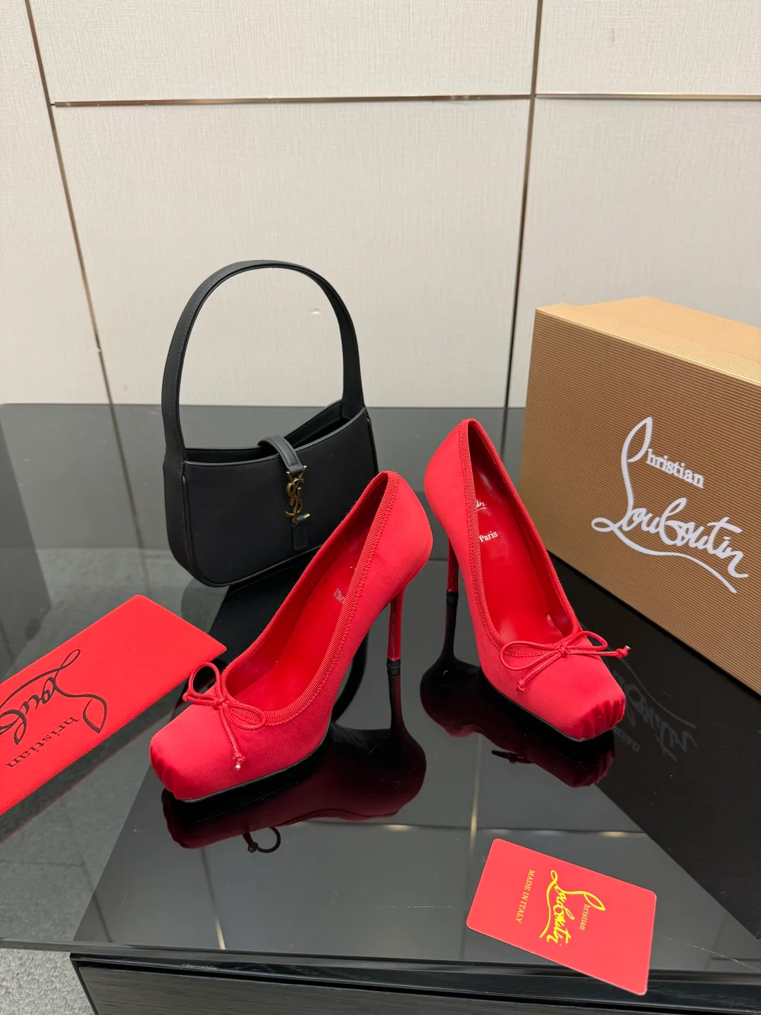 Туфли Женские Christian Louboutin 339129