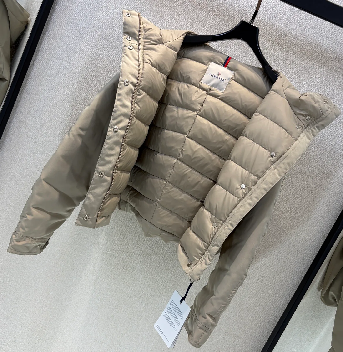 Куртки И Пуховики Женские Moncler 19480505