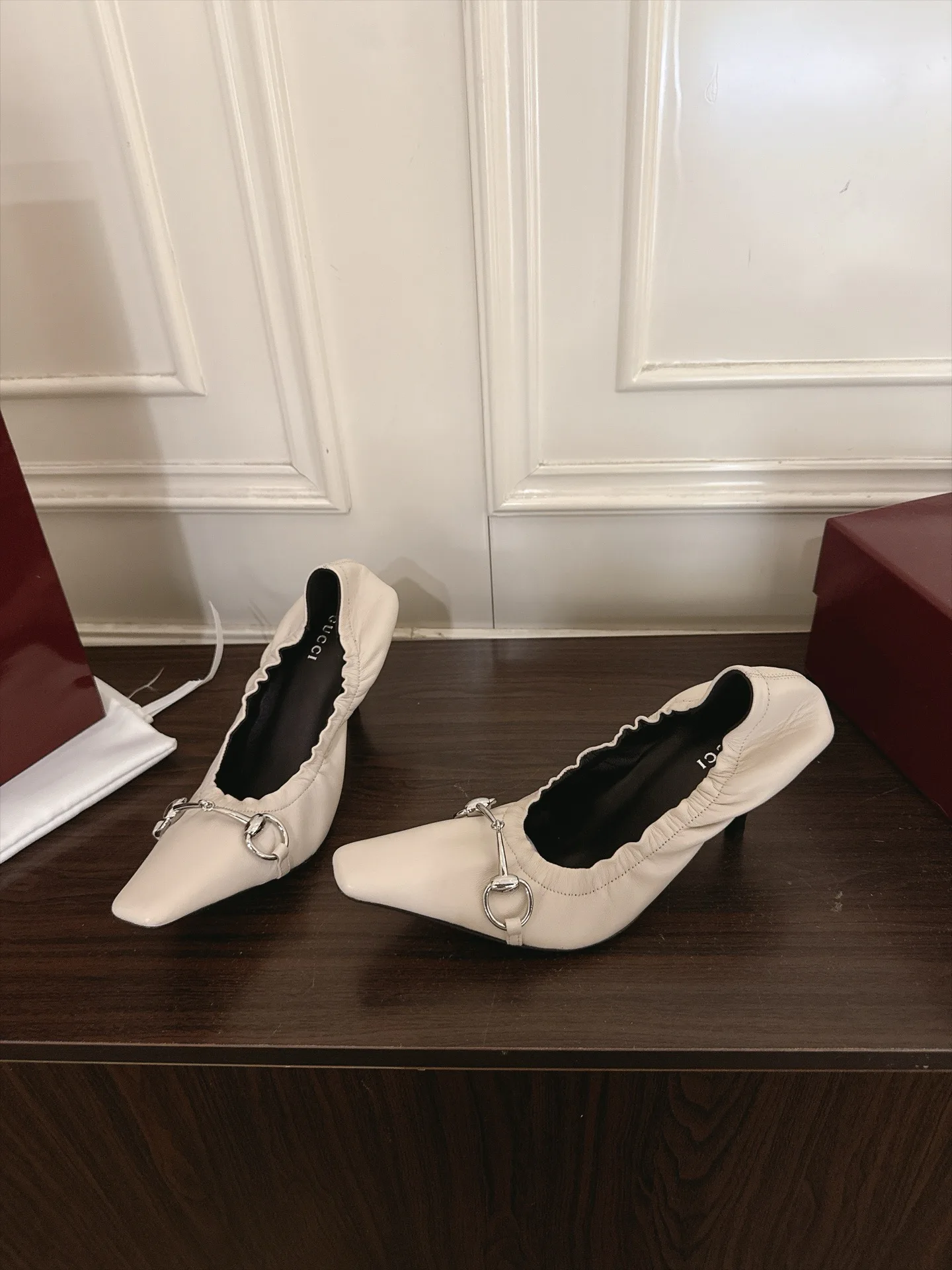 Туфли Женские Gucci 18143131