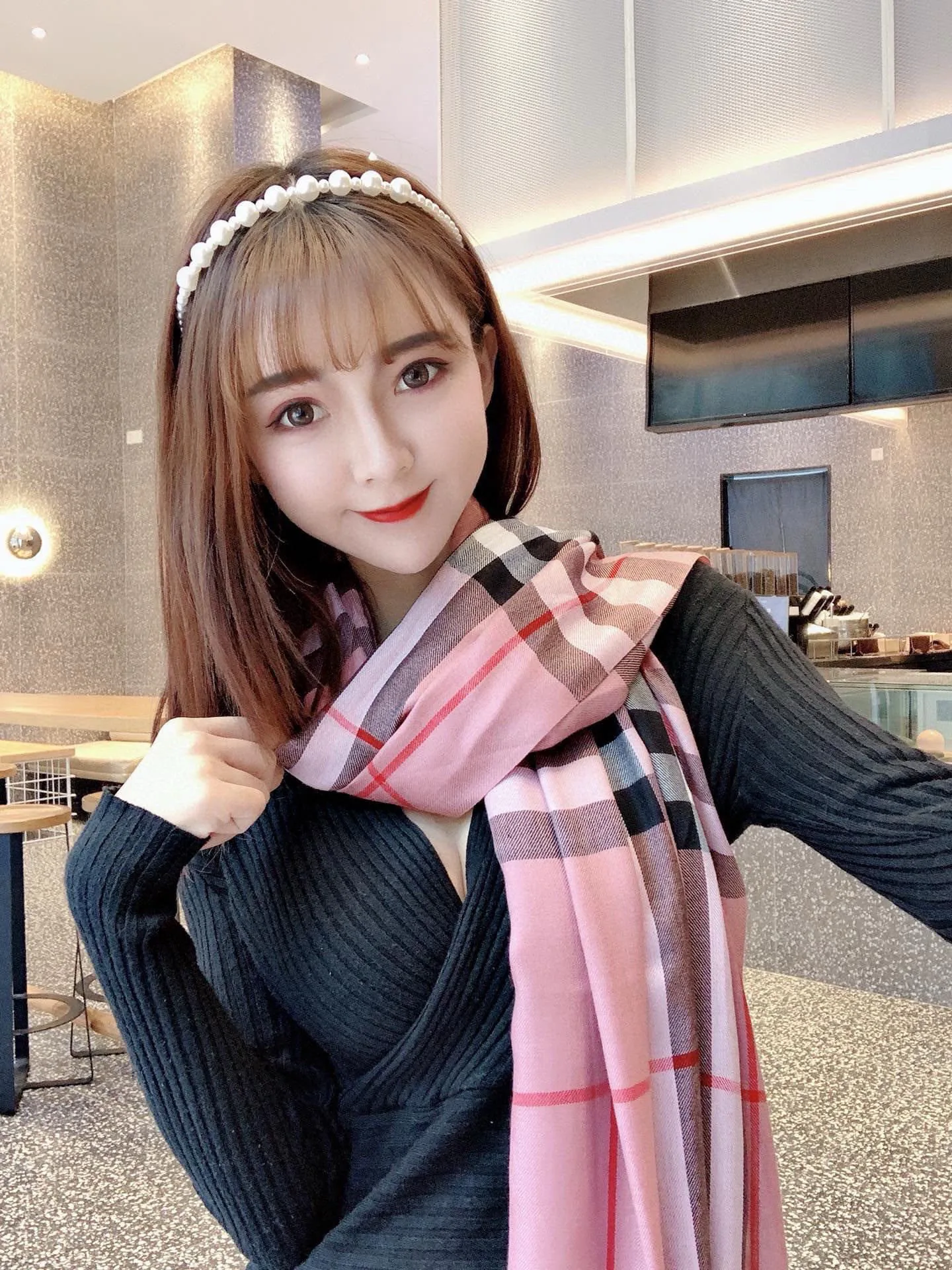 Шарфы Burberry 832126