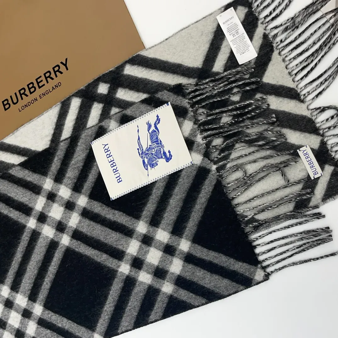 Шарфы Burberry 1223990