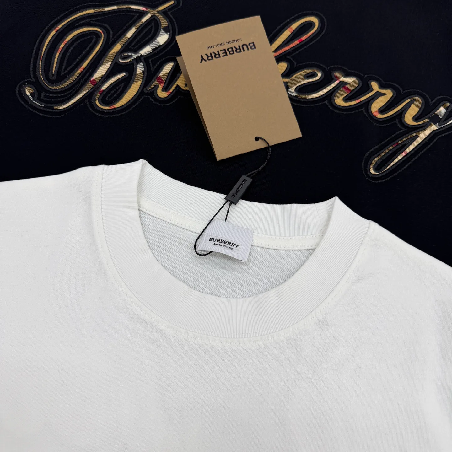 Футболки Женские Burberry 13293374