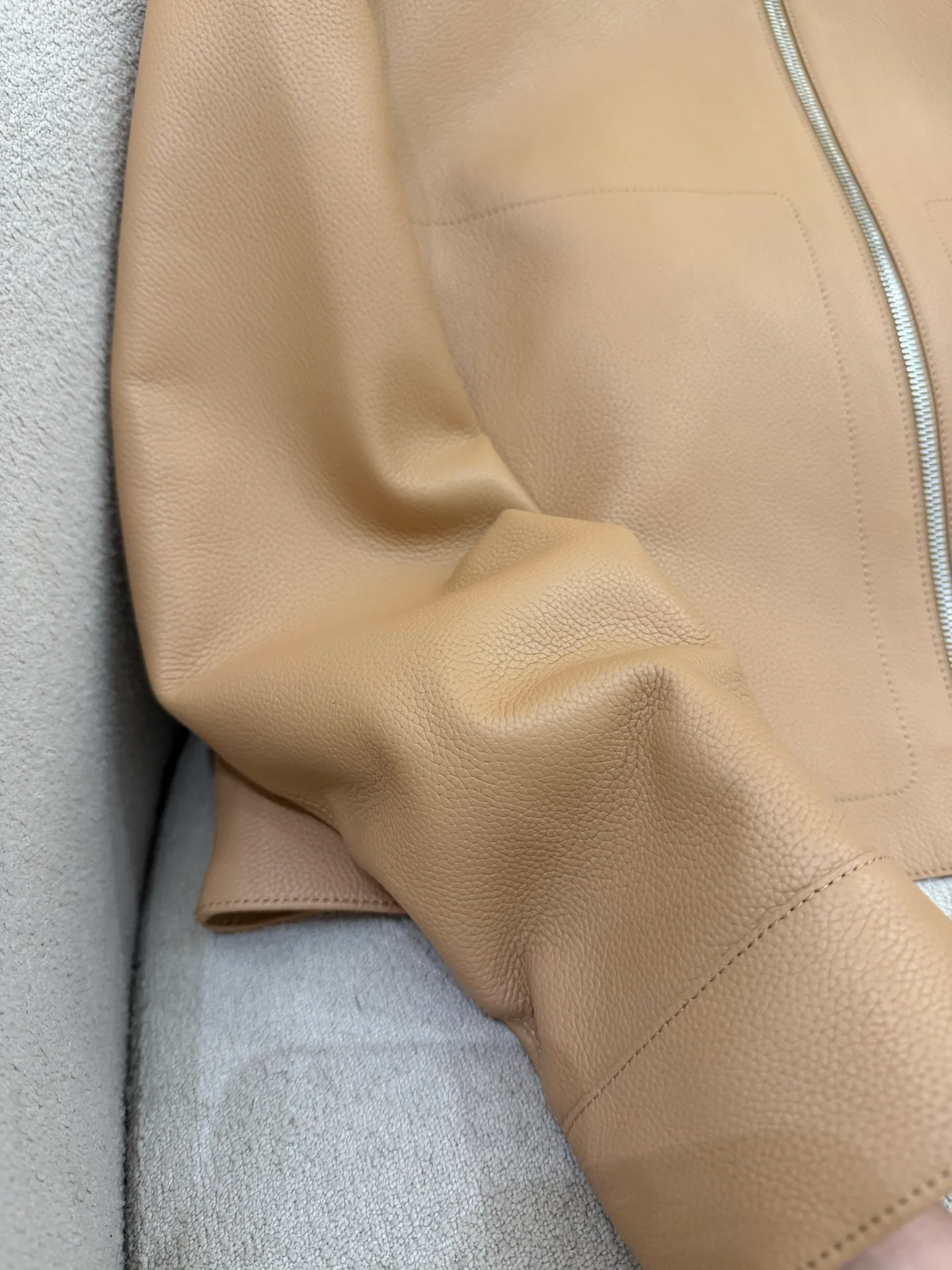 Кожаные Куртки И Дублёнки Женские Hermes 17802391