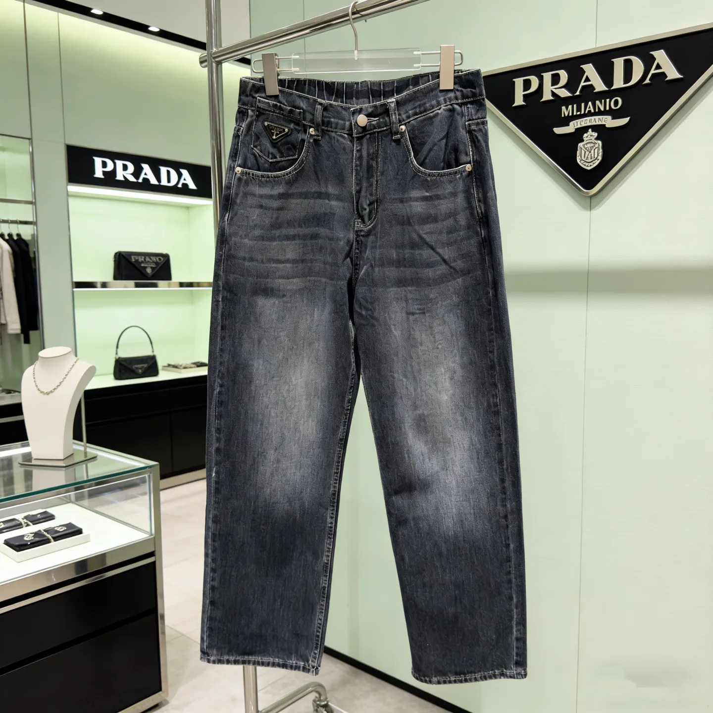 Джинсы Мужские Prada 11717254