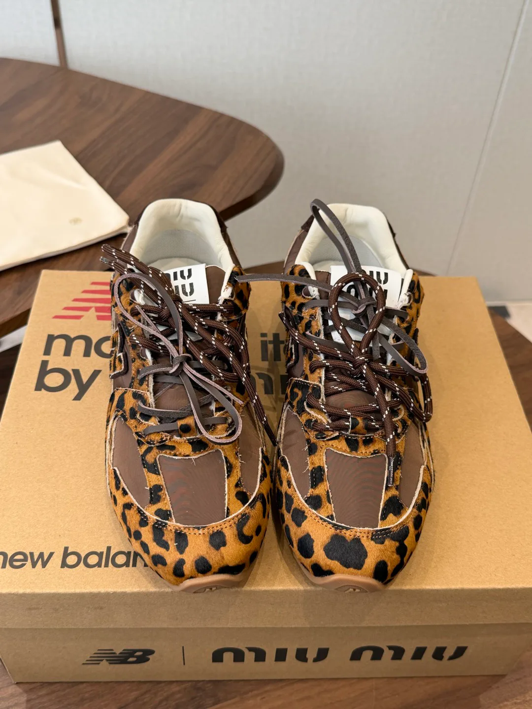 Кроссовки Женские Miu Miu 18182995
