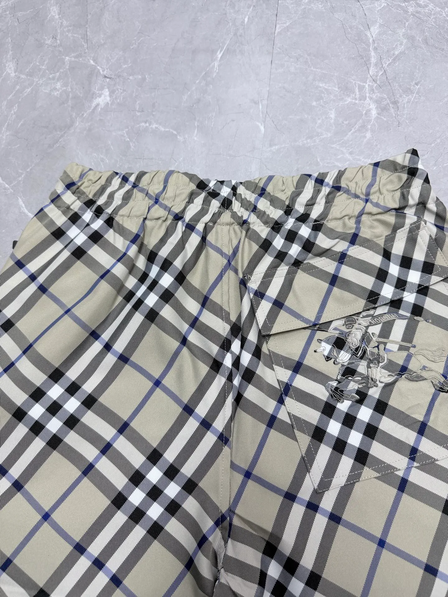 Шорты Мужские Burberry 13554833