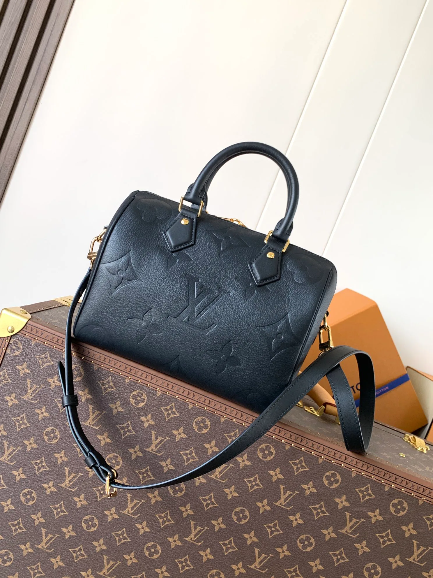 Классические Сумки Женские Louis Vuitton 11488640