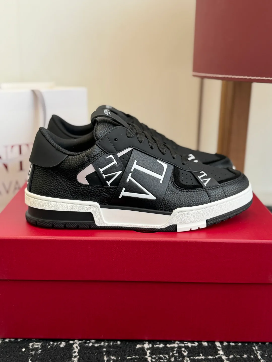 Кроссовки Мужские Valentino 805218