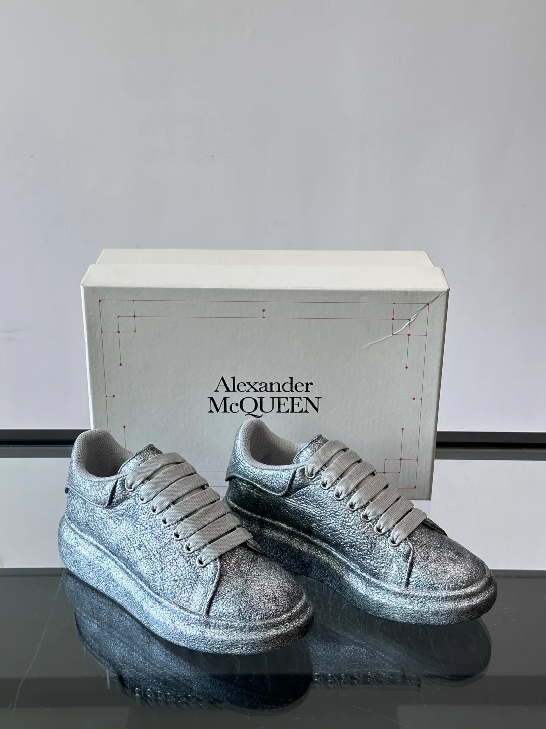 Кроссовки Женские Alexander Mcqueen 17447542