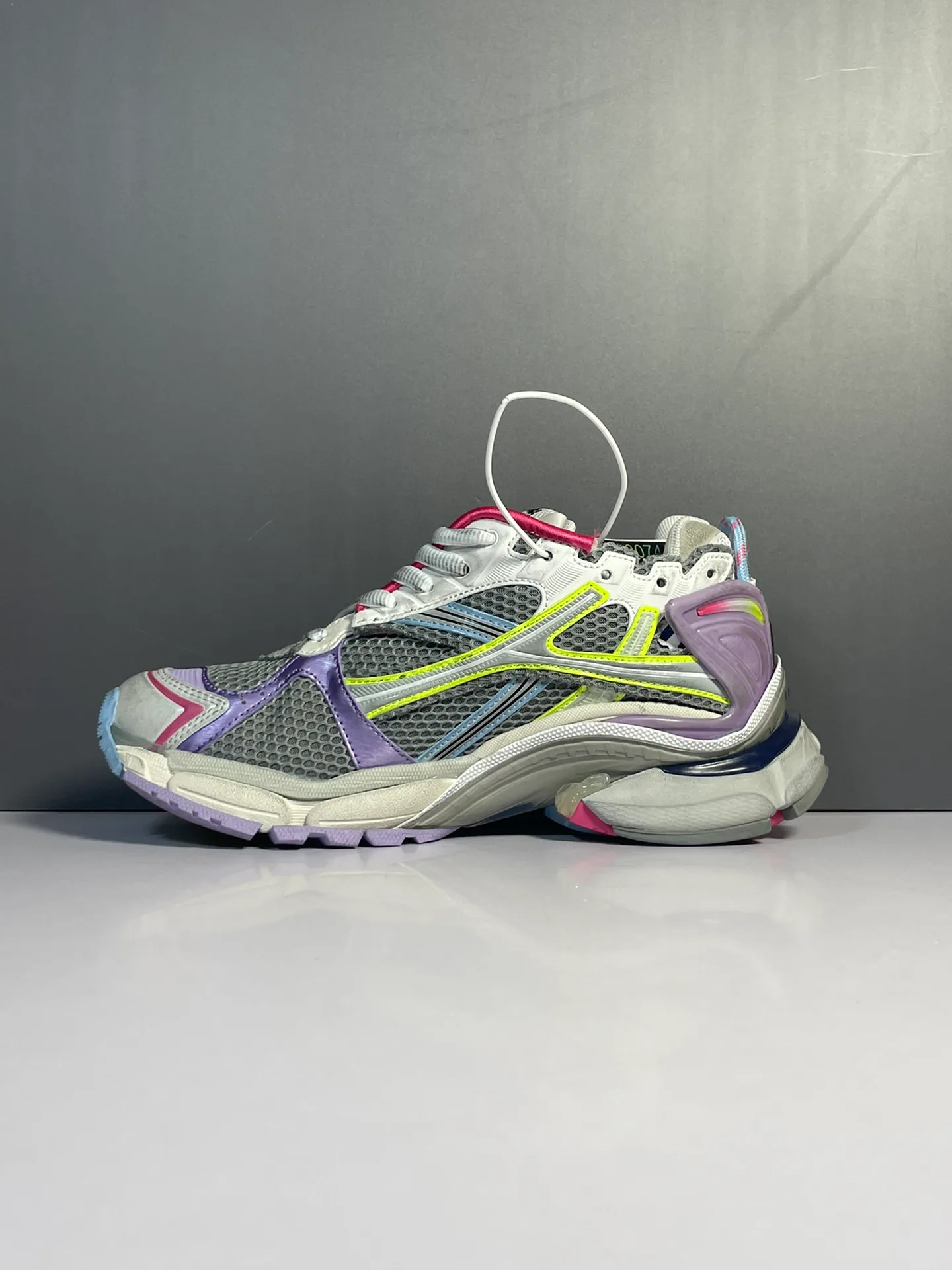 Кроссовки Женские Balenciaga 9669