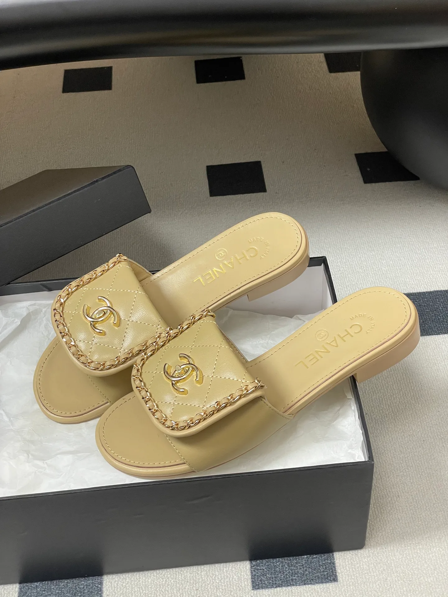 Туфли Женские Chanel 1408362