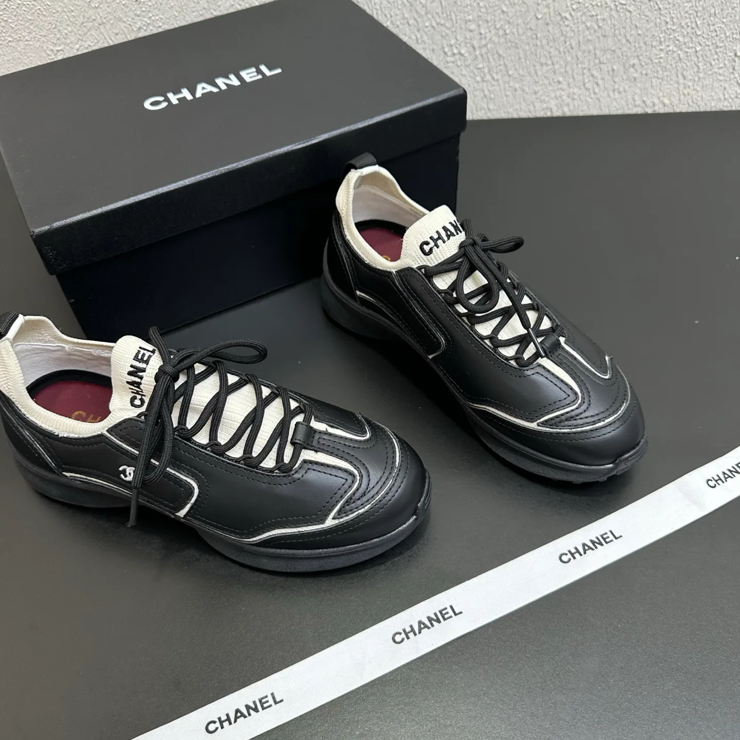 Кроссовки Женские Chanel 17934453