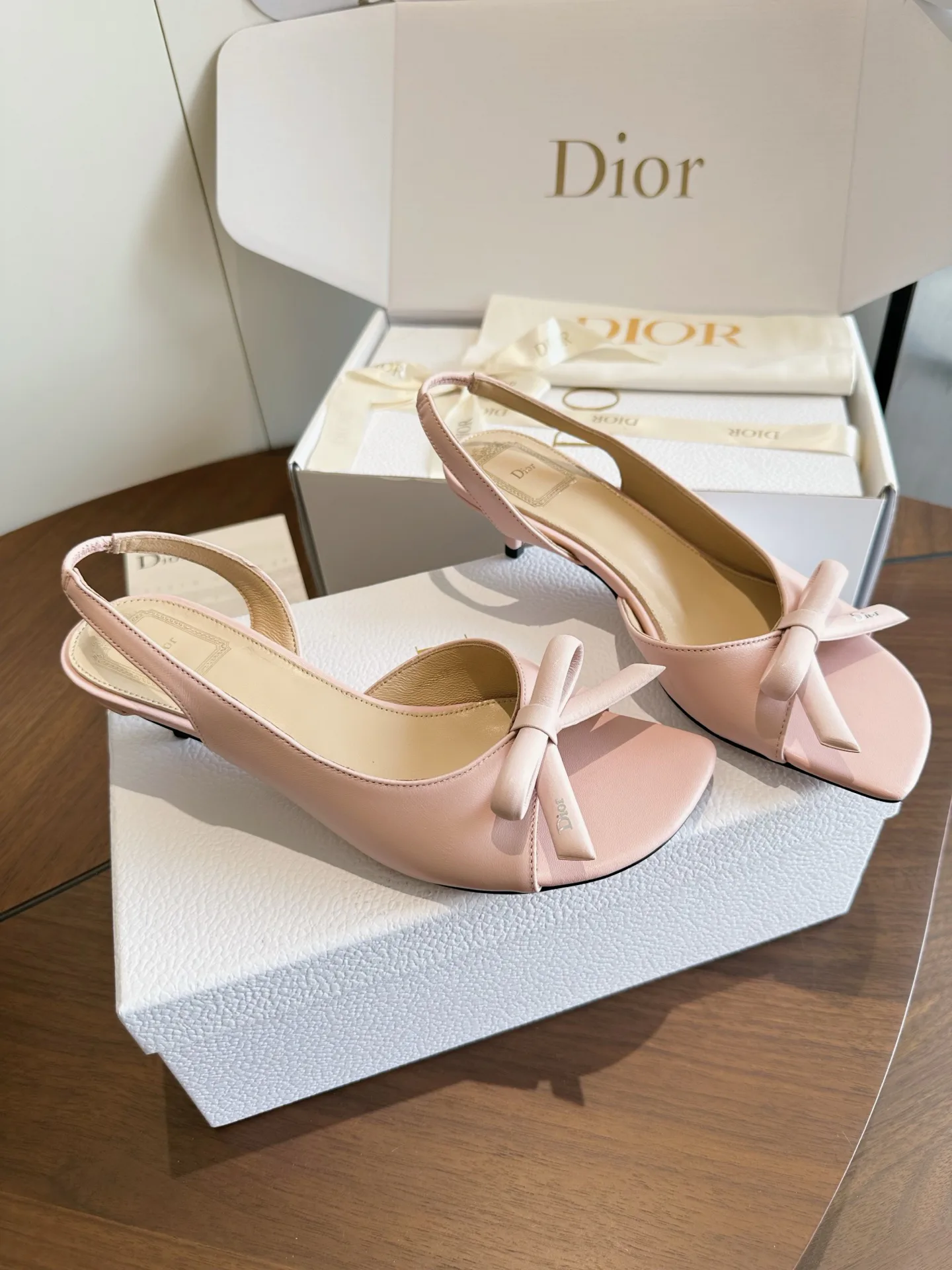 Босоножки Женские Christian Dior 18443983