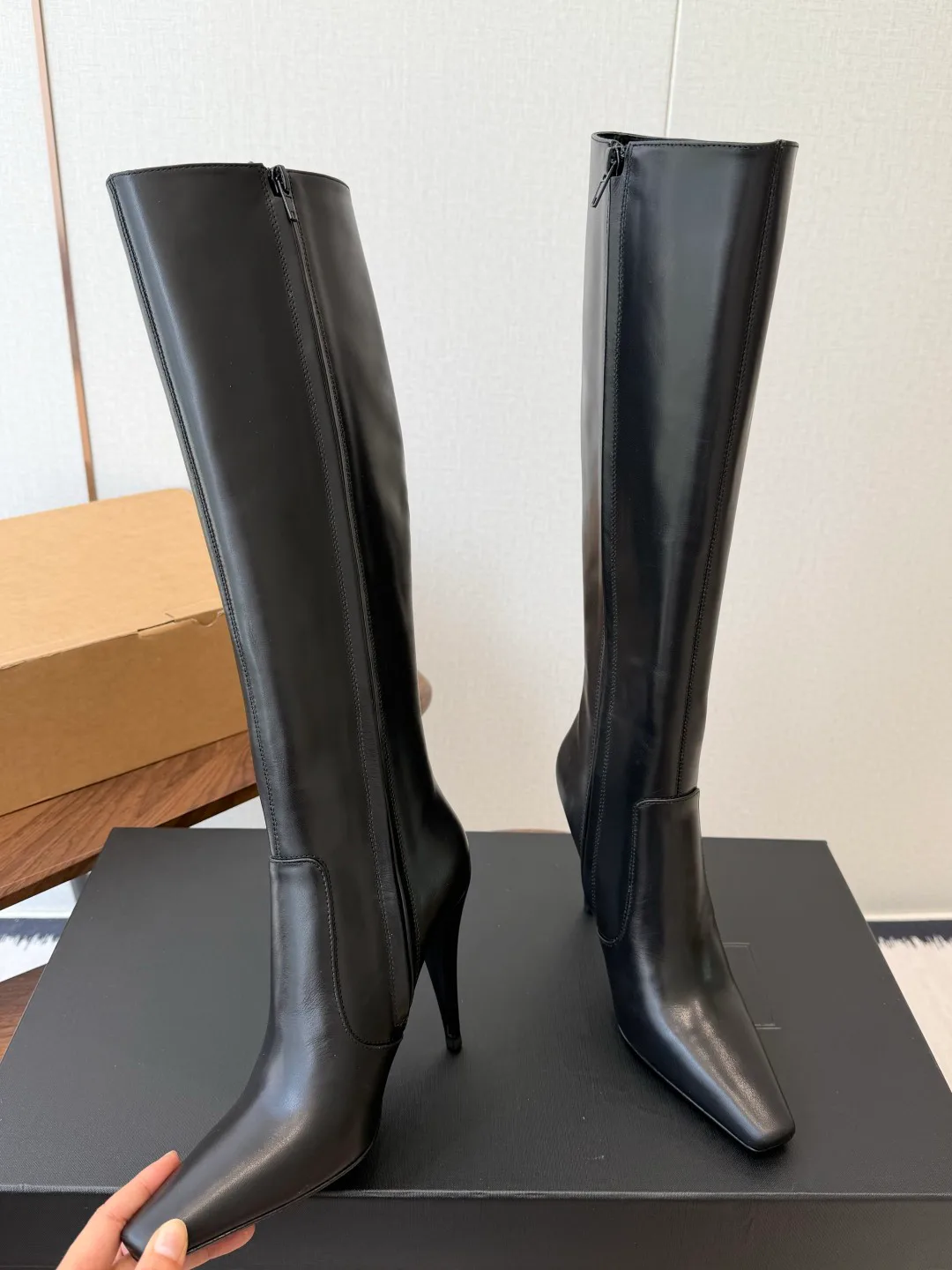 Сапоги Женские Saint Laurent 18796286