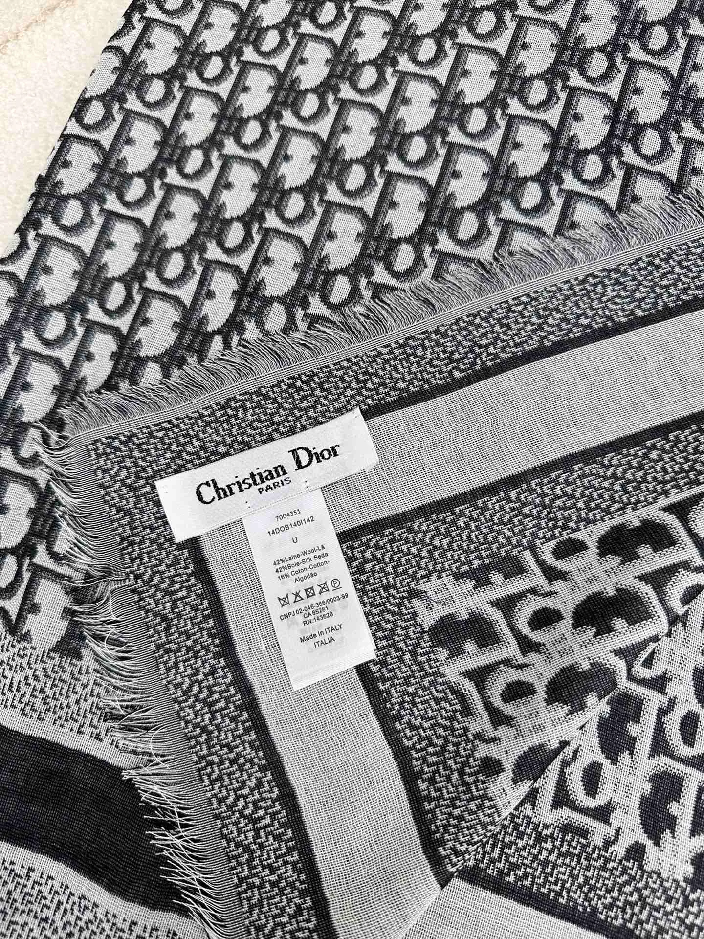 Платки Christian Dior 966301