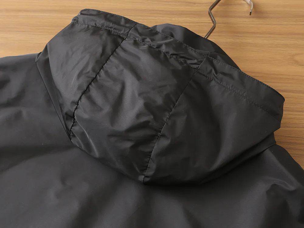 Куртки И Пуховики Мужские Prada 11010980