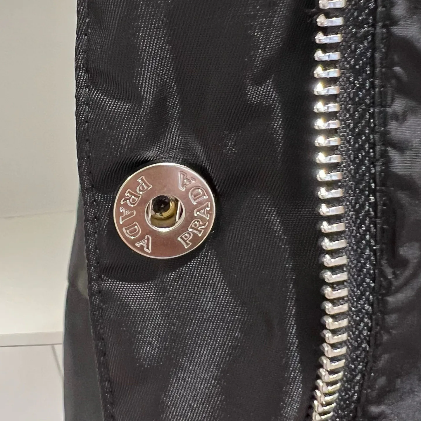 Куртки И Пуховики Женские Prada 18993994