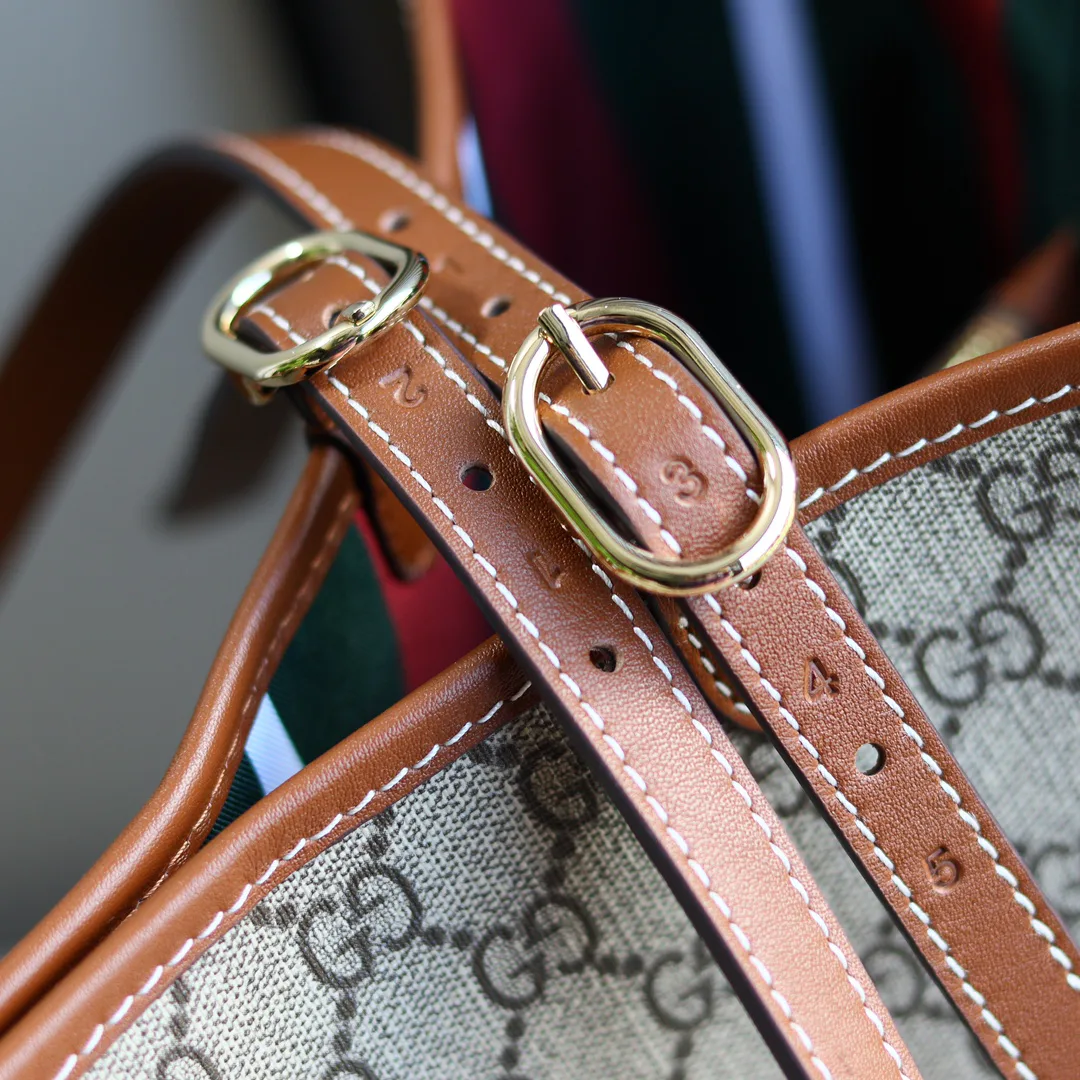 Классические Сумки Женские Gucci 11703989