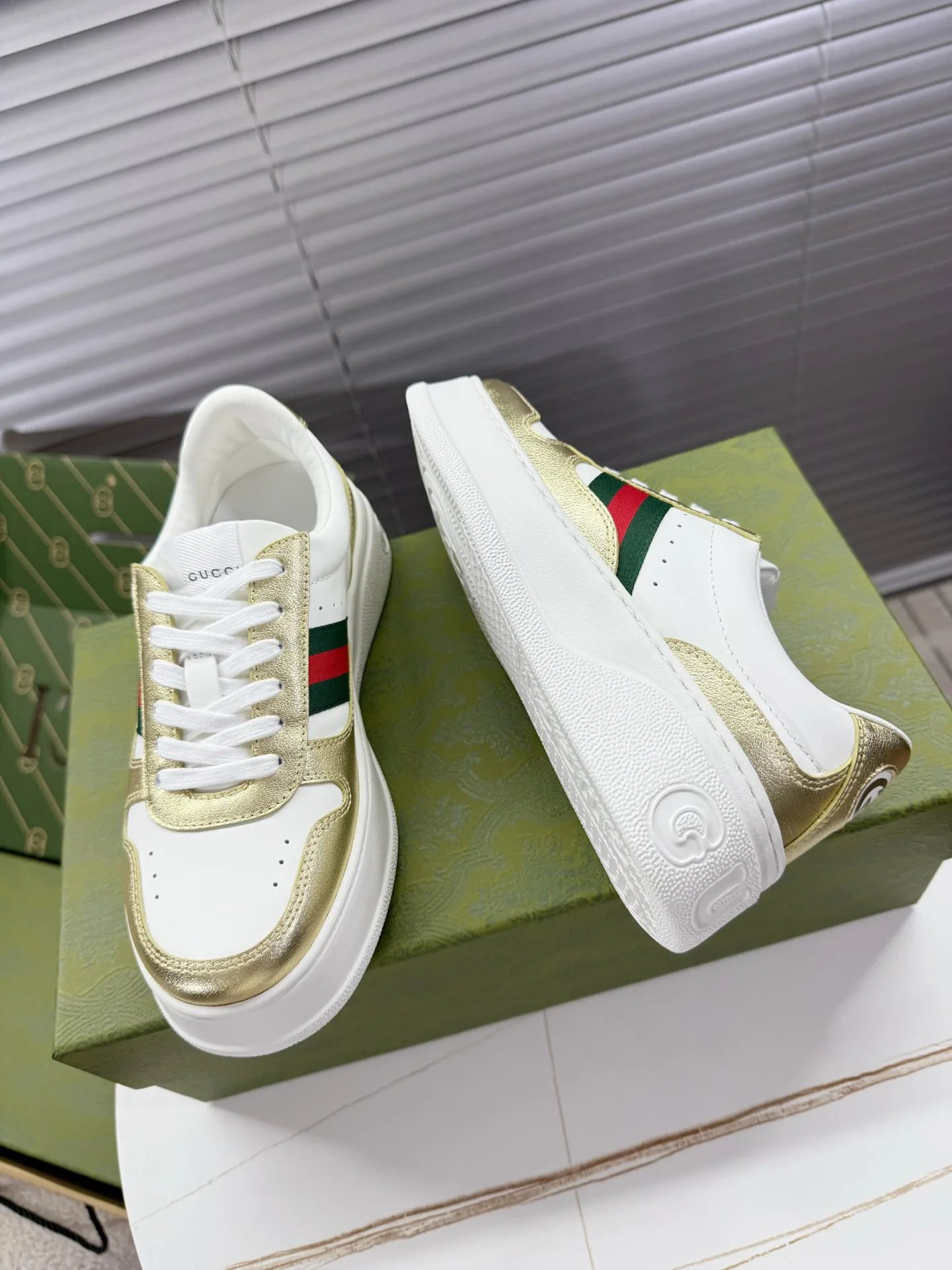 Кеды Женские Gucci 13287303