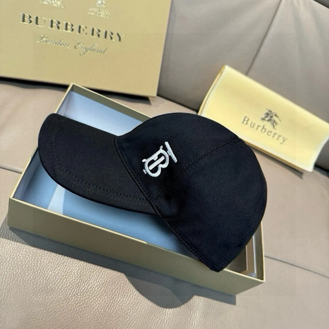 Головные Уборы Burberry 17604845
