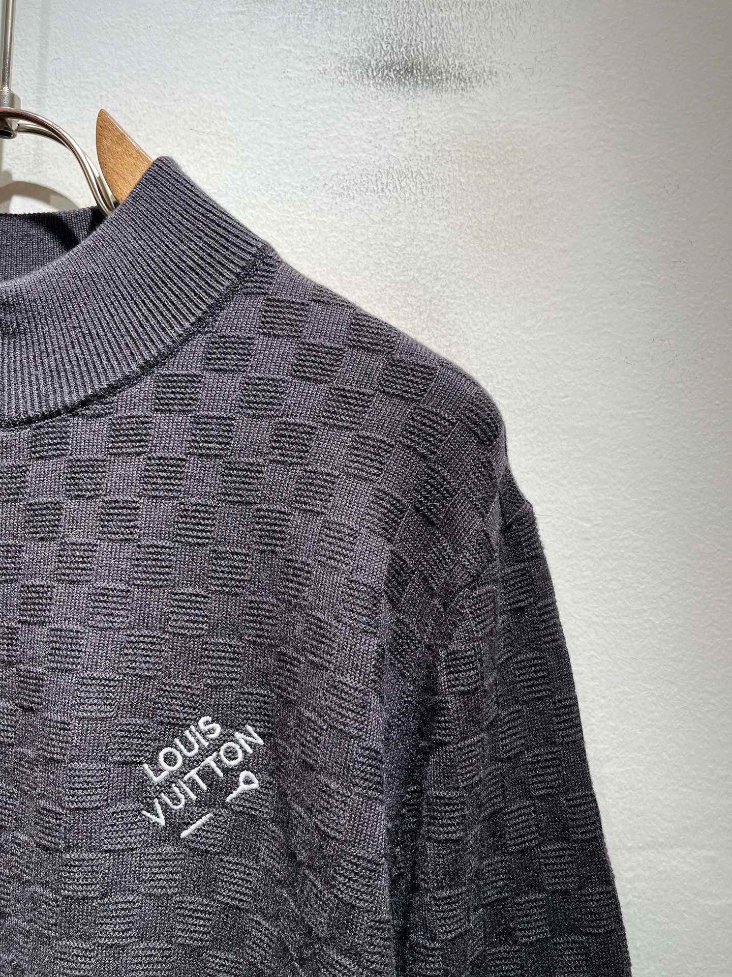 Джемперы И Свитеры Мужские Louis Vuitton 18592685