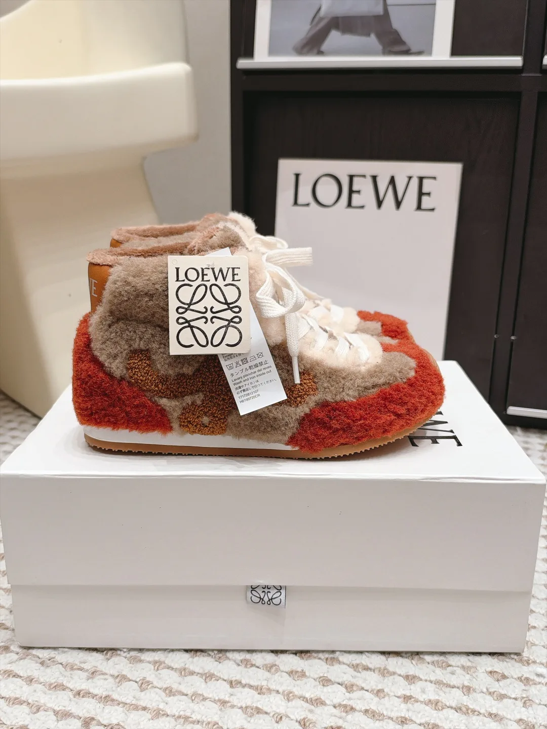 Кроссовки Женские Loewe 19510757