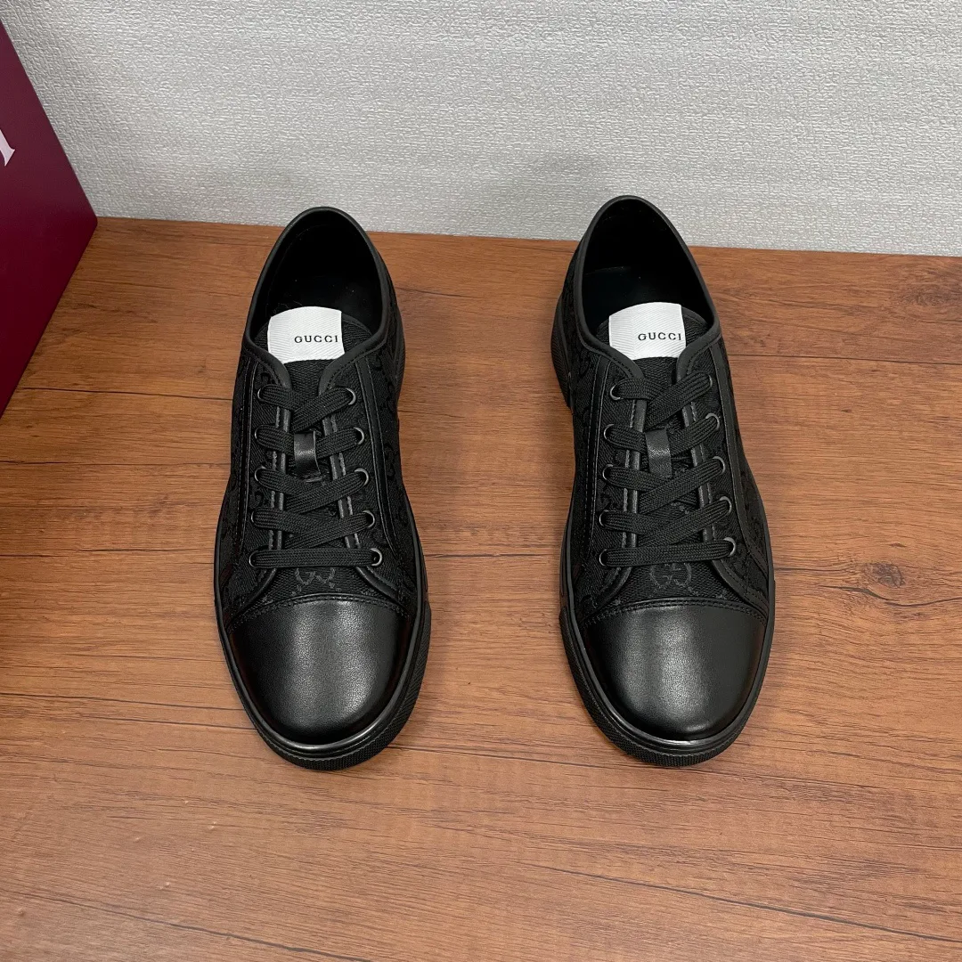 Кеды Женские Gucci 12672547