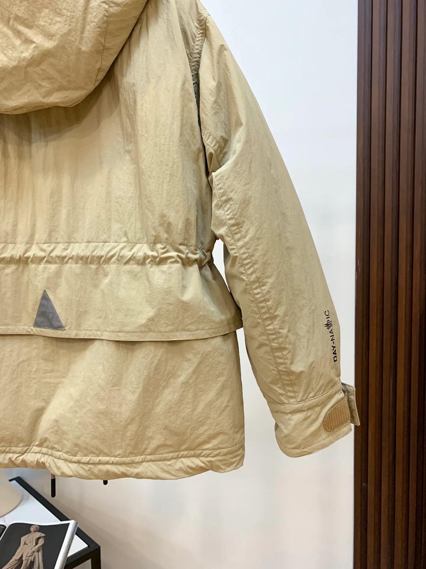 Куртки И Пуховики Женские Moncler 1181104