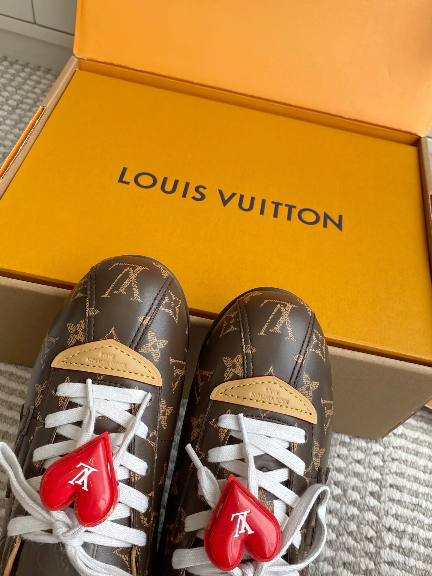 Кроссовки Женские Louis Vuitton 67099