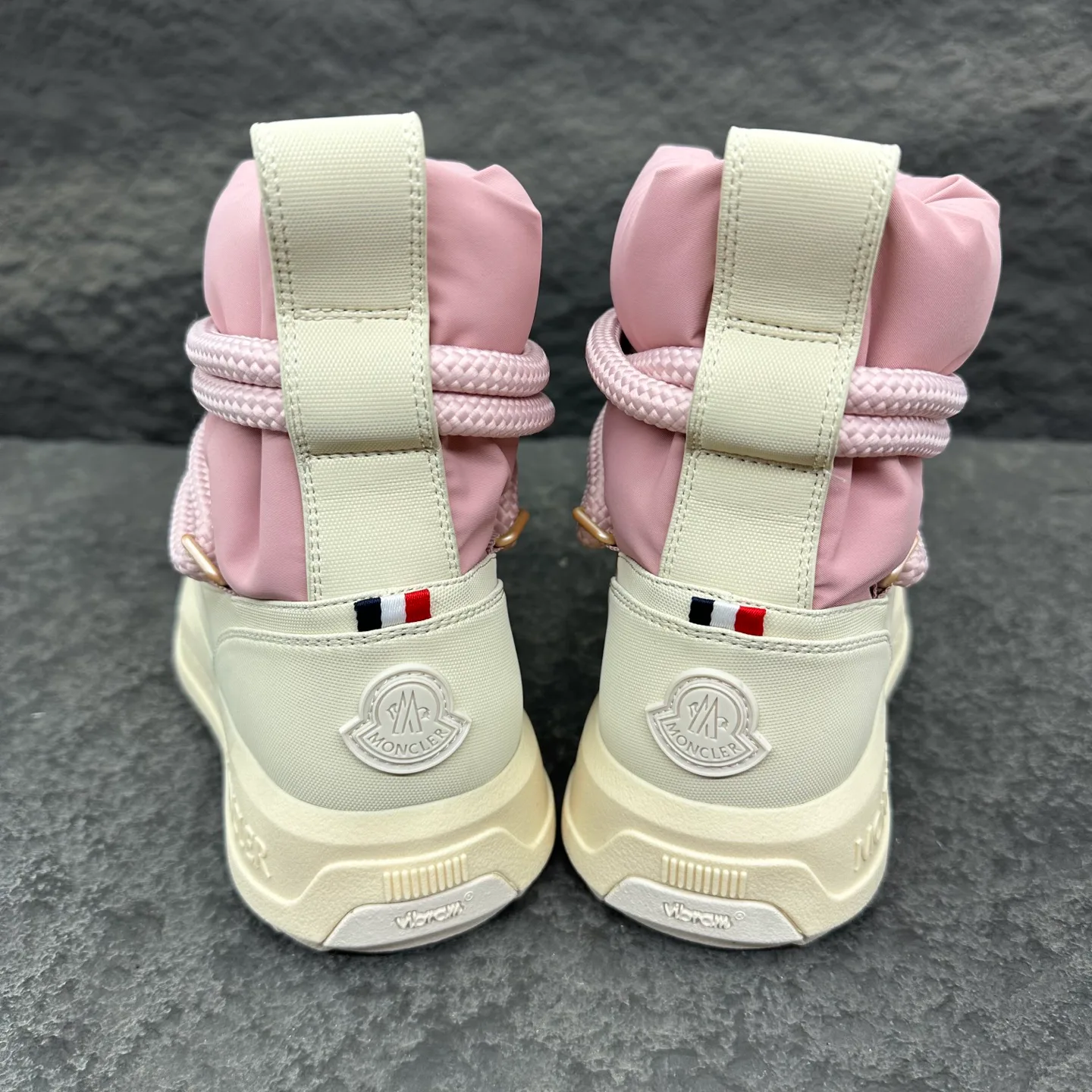 Угги Женские Moncler 174619