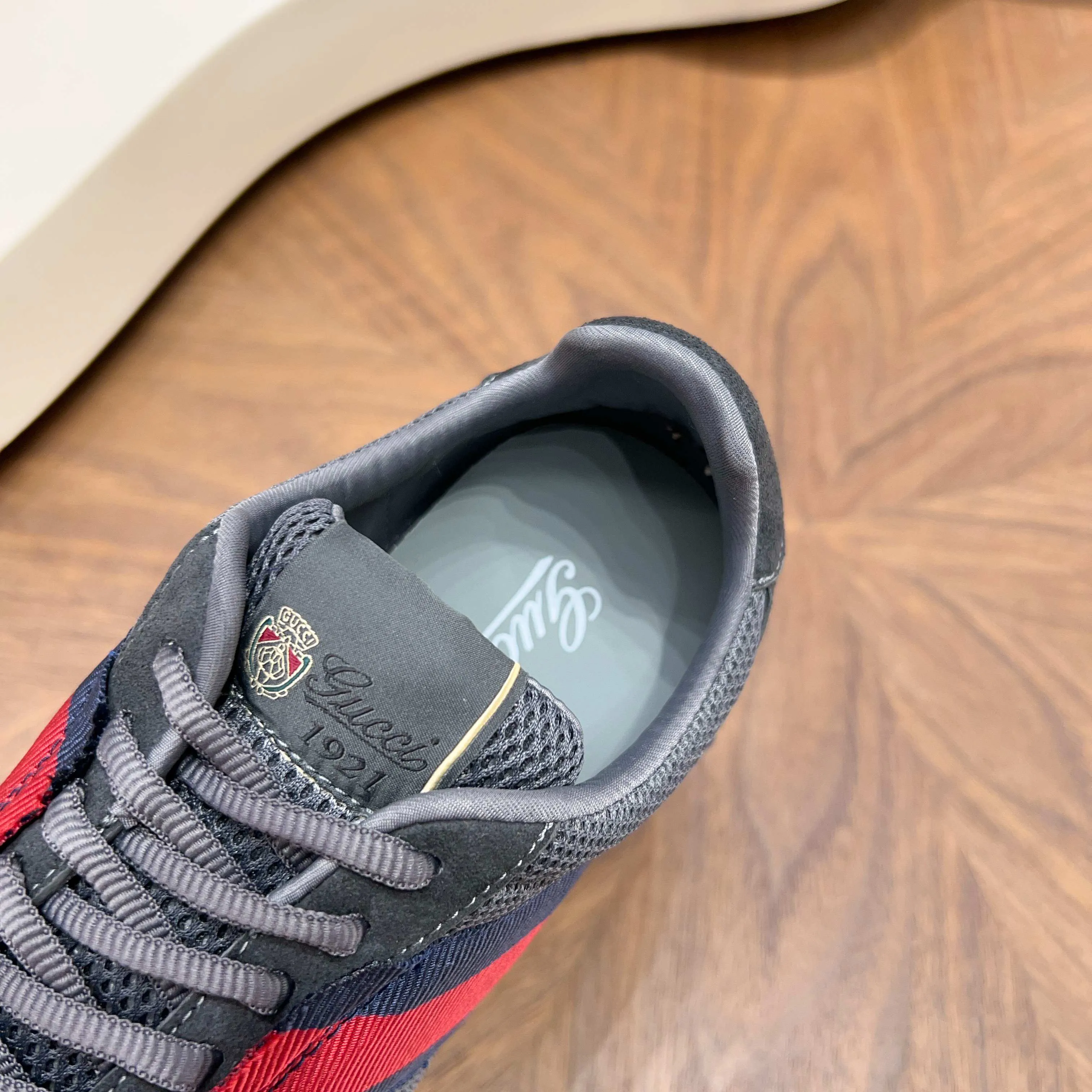 Кроссовки Мужские Gucci 19081258