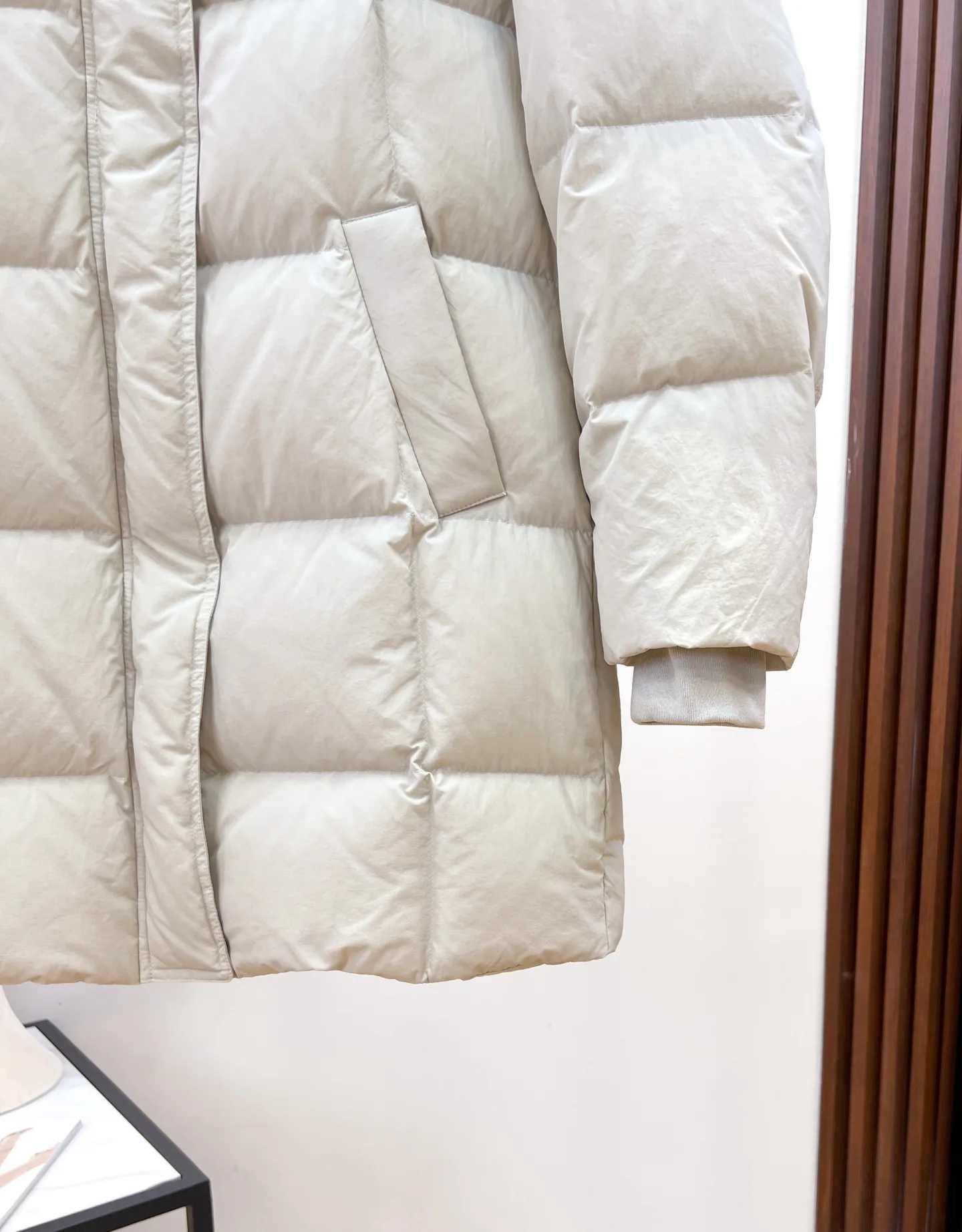 Куртки И Пуховики Женские Prada 18741909