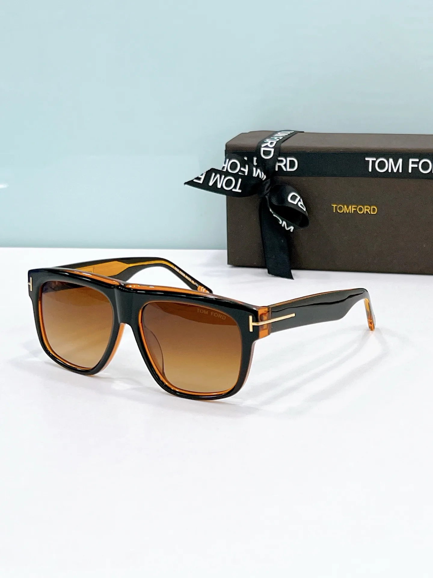 Очки Tom Ford 280042
