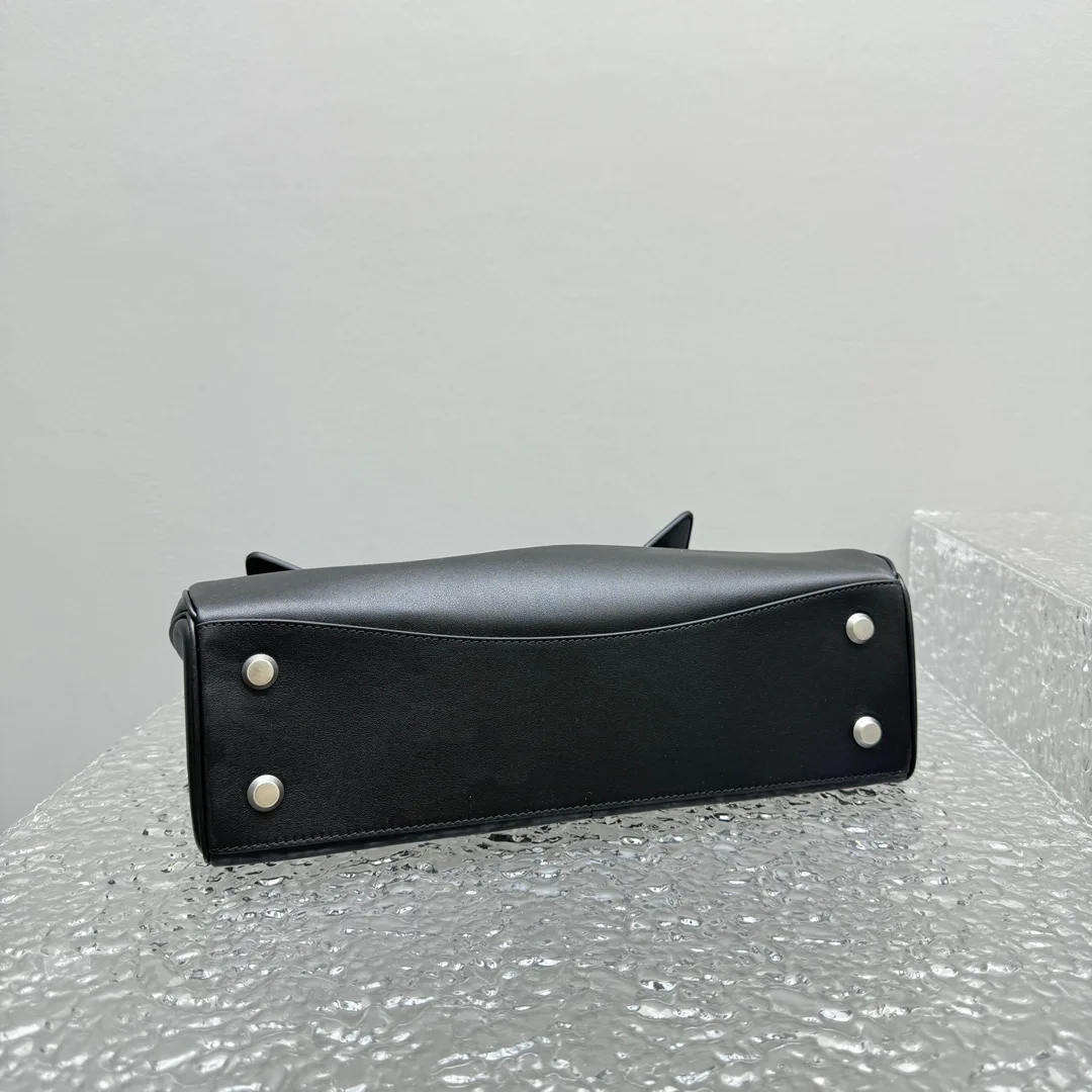 Классические Сумки Женские Balenciaga 11524780