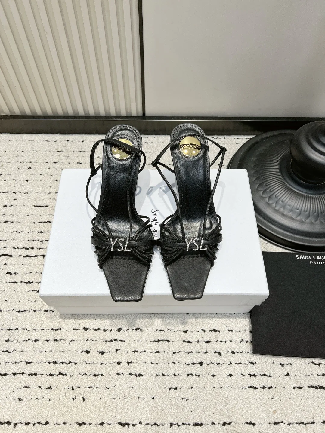 Босоножки Женские Saint Laurent 17578058