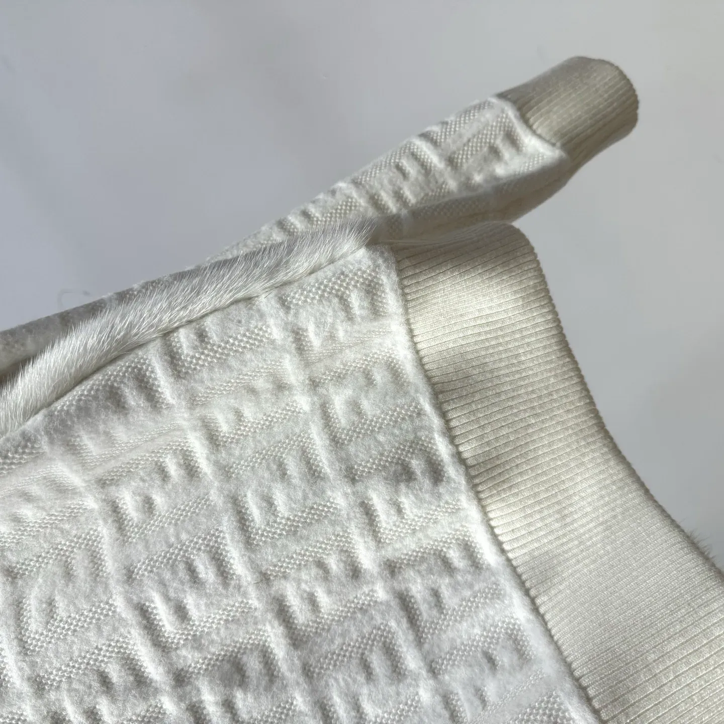 Куртки И Пуховики Женские Fendi 450473