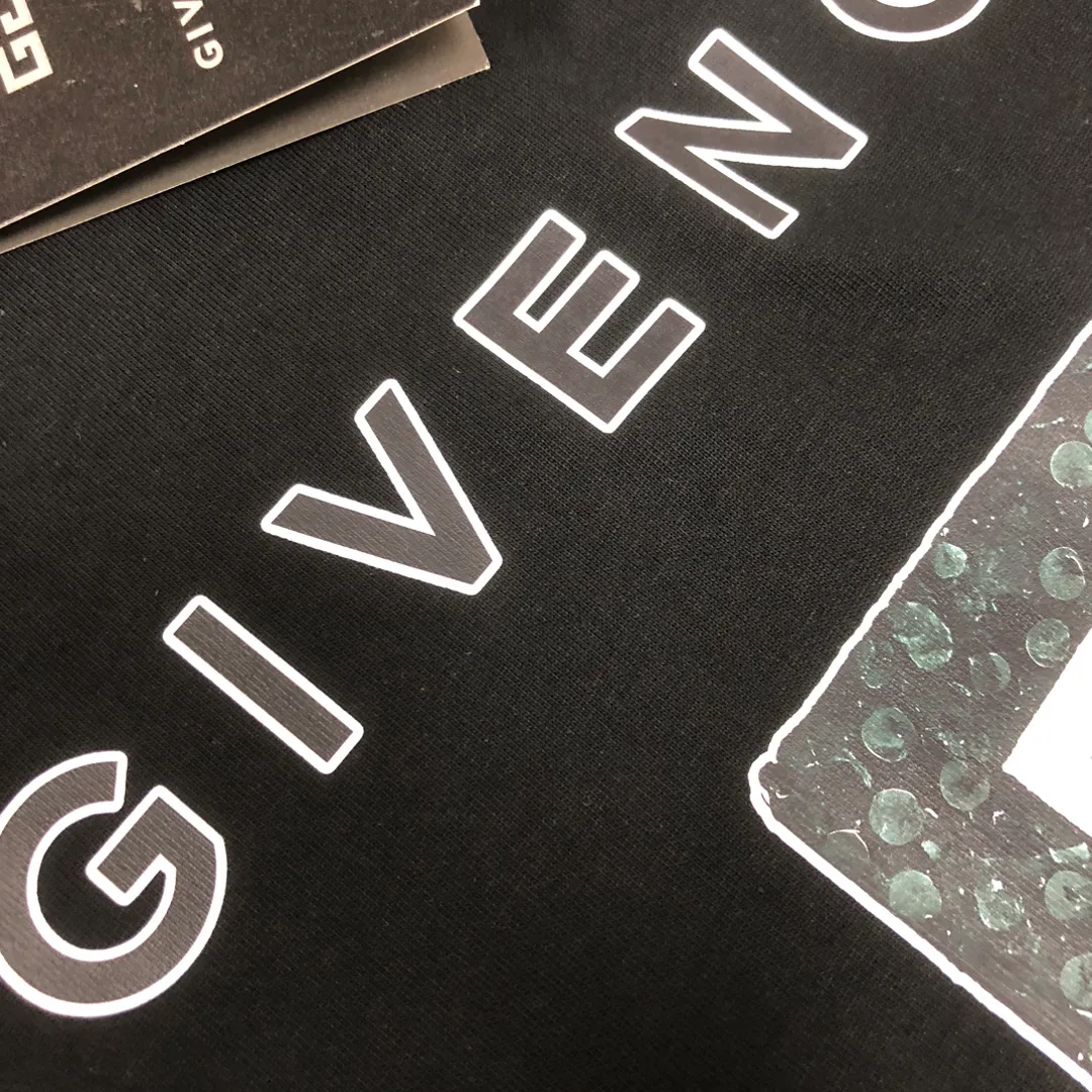 Футболки Женские Givenchy 35810