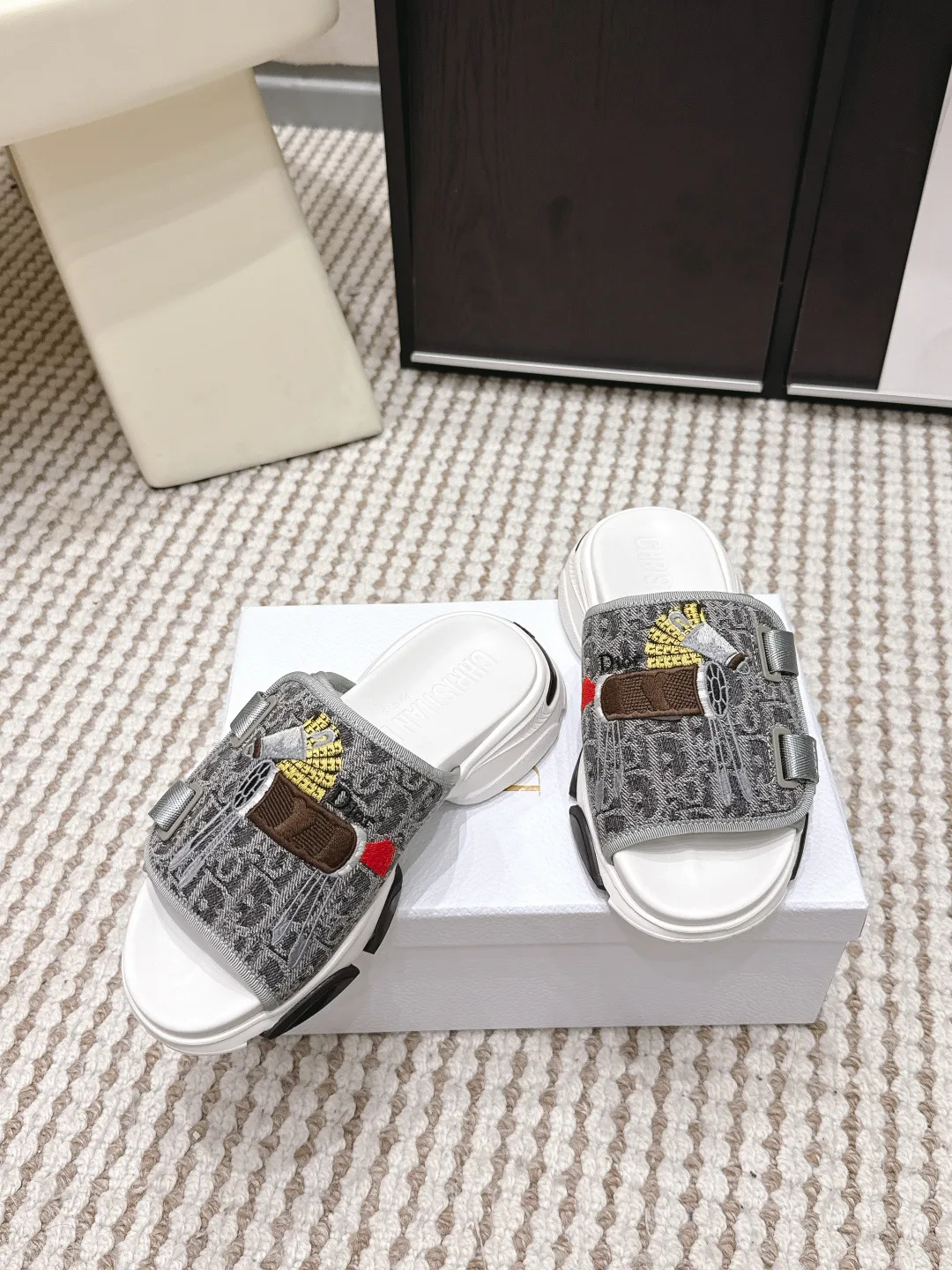 Шлепанцы Женские Christian Dior 11573437
