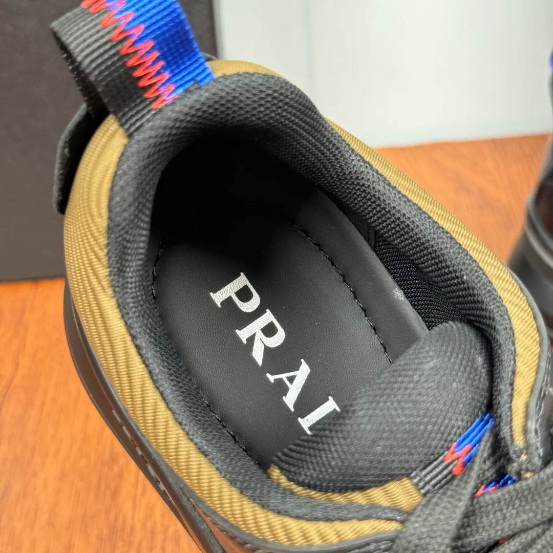 Кроссовки Мужские Prada 5891964