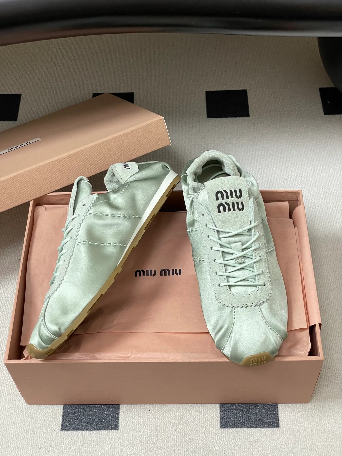 Кроссовки Женские Miu Miu 348774